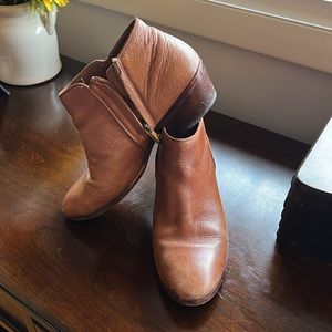 Sam Edelman Ankle Boots 9